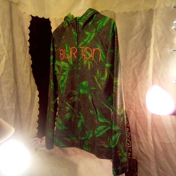 A Burton ski women's jacket - Picture 1 of 3